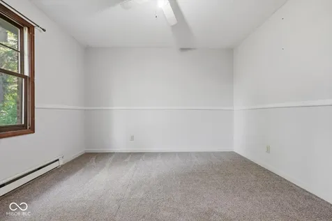 4661 N Frontage Road Fairland IN 46126