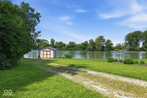 4661 N Frontage Road Fairland IN 46126