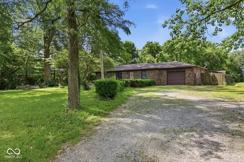 4661 N Frontage Road Fairland IN 46126