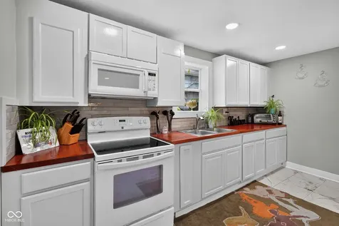 404 N Grant Avenue Indianapolis IN 46201
