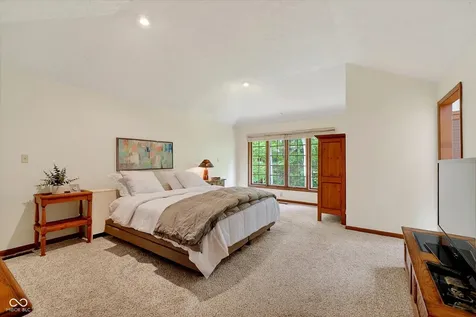 10712 Sand Key Circle Indianapolis IN 46256