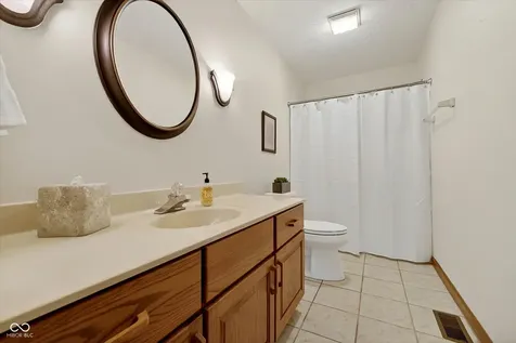 10712 Sand Key Circle Indianapolis IN 46256