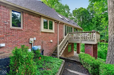 10712 Sand Key Circle Indianapolis IN 46256