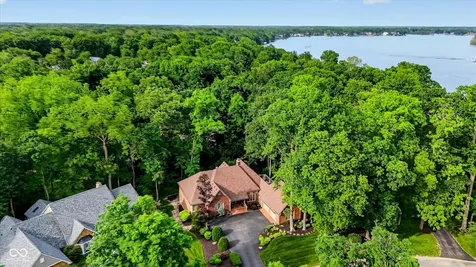 10712 Sand Key Circle Indianapolis IN 46256