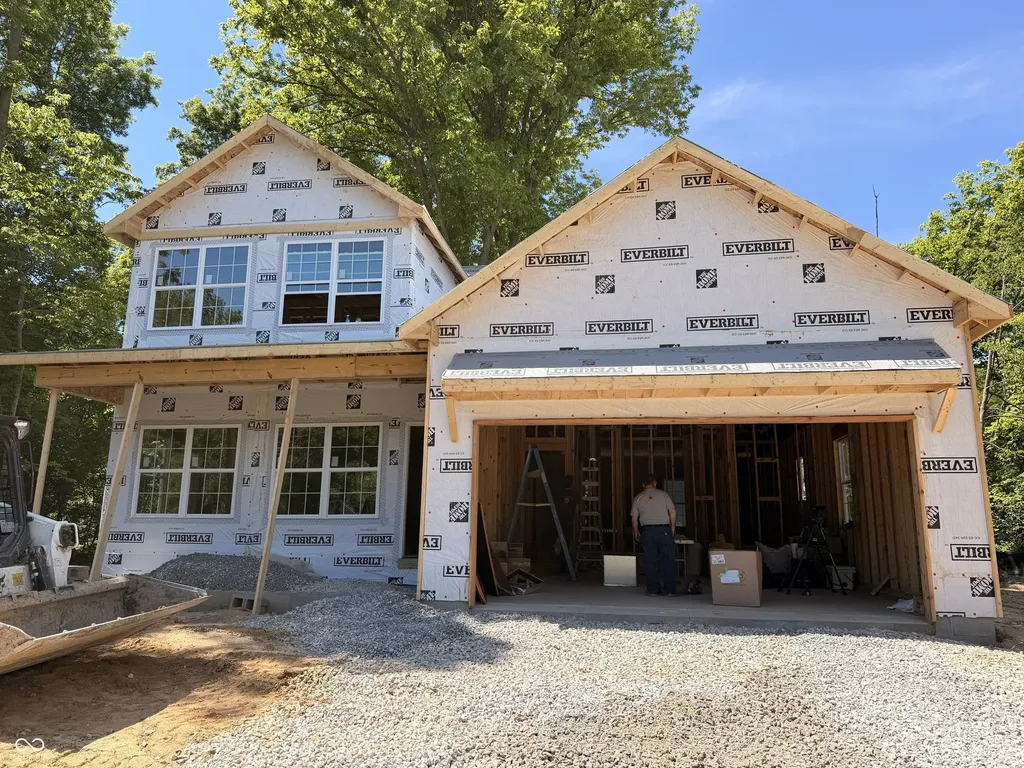 352 Jefferson Valley Coatesville IN 46121