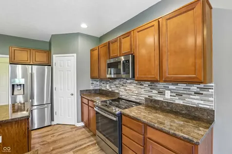 12447 Wolverton Way Fishers IN 46037