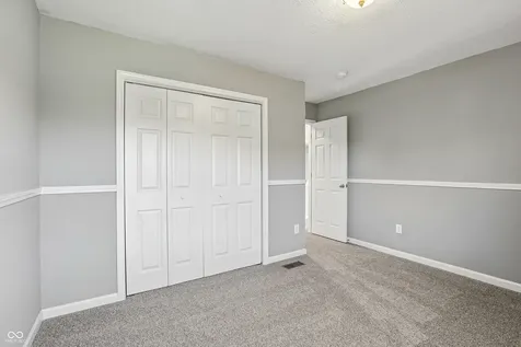12447 Wolverton Way Fishers IN 46037