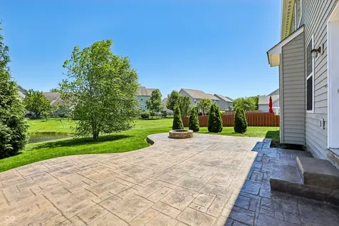 12447 Wolverton Way Fishers IN 46037