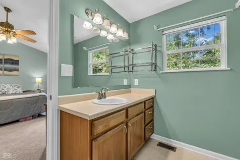 3076 Armory Drive Indianapolis IN 46208