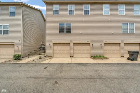 3076 Armory Drive Indianapolis IN 46208