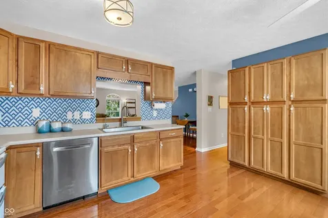 3076 Armory Drive Indianapolis IN 46208