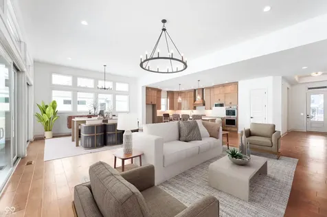 19632 Chatsworth Boulevard Westfield IN 46074