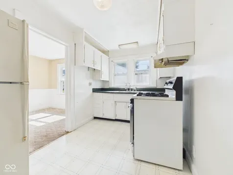705 E 27th Street Anderson IN 46016