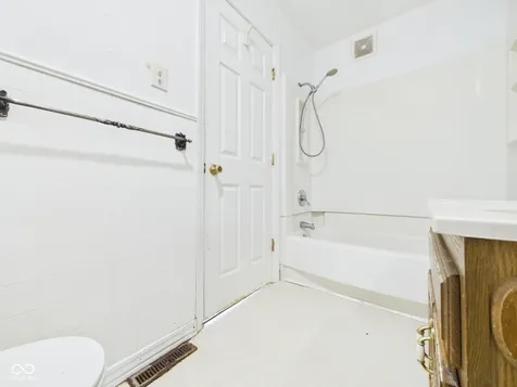 705 E 27th Street Anderson IN 46016