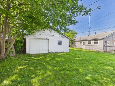 705 E 27th Street Anderson IN 46016