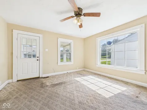 705 E 27th Street Anderson IN 46016