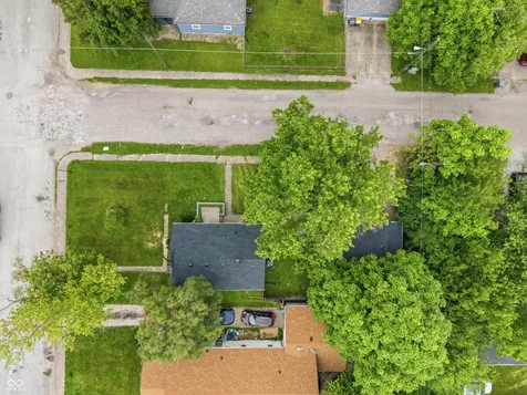 1902 N Bancroft Street Indianapolis IN 46218