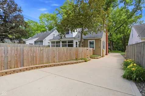 2420 E Northgate Street Indianapolis IN 46220