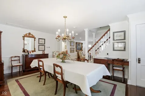 810 W Pine Street Zionsville IN 46077
