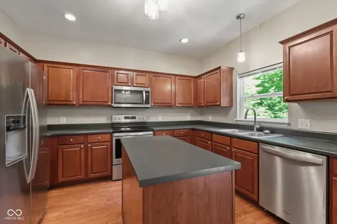 10335 Ridge Line Court Indianapolis IN 46236