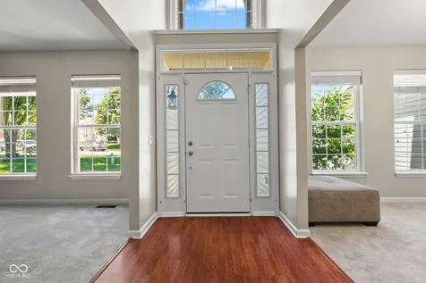 10335 Ridge Line Court Indianapolis IN 46236