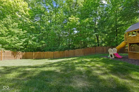 10335 Ridge Line Court Indianapolis IN 46236