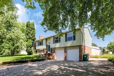 1344 Brownswood Drive Brownsburg IN 46112