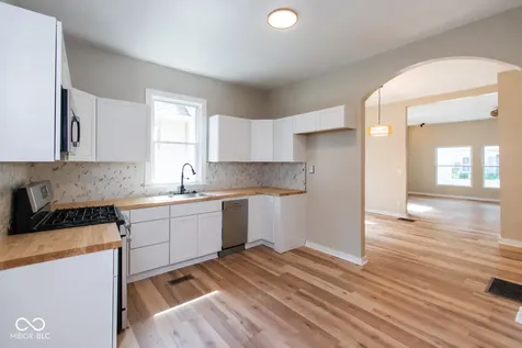 950 W 27th Street Indianapolis IN 46208