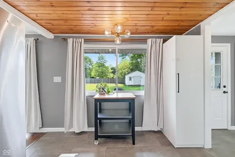 7639 Indian Lake Road Indianapolis IN 46236
