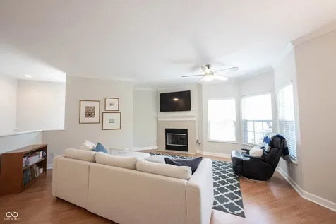 1112 Shadow Ridge Road Indianapolis IN 46280