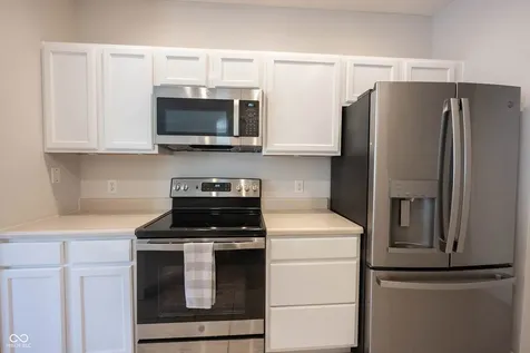 1112 Shadow Ridge Road Indianapolis IN 46280
