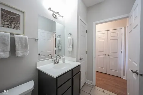 1112 Shadow Ridge Road Indianapolis IN 46280