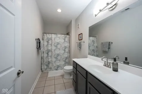 1112 Shadow Ridge Road Indianapolis IN 46280