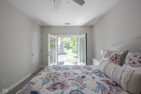 1112 Shadow Ridge Road Indianapolis IN 46280