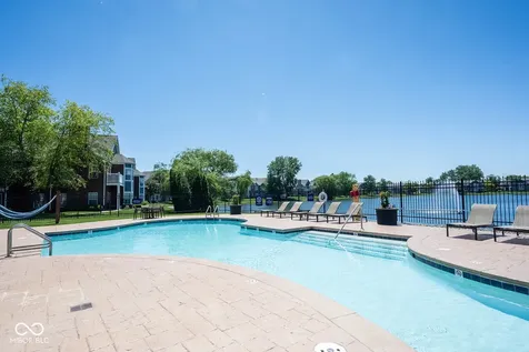 1112 Shadow Ridge Road Indianapolis IN 46280