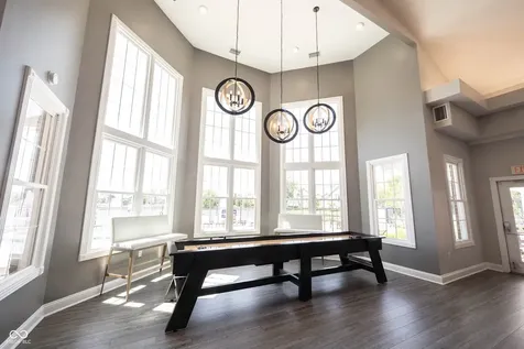 1112 Shadow Ridge Road Indianapolis IN 46280