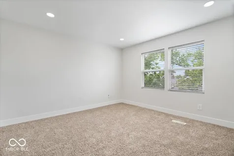 1141 Dawson Street Indianapolis IN 46203
