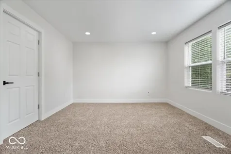 1141 Dawson Street Indianapolis IN 46203