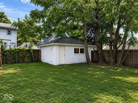 1141 Dawson Street Indianapolis IN 46203
