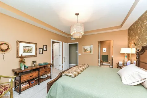 927 Tuxedo Drive Westfield IN 46074