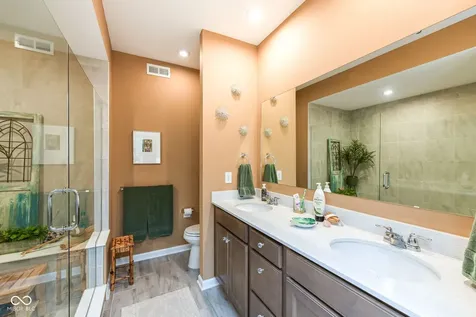 927 Tuxedo Drive Westfield IN 46074