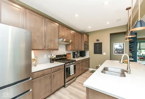 927 Tuxedo Drive Westfield IN 46074