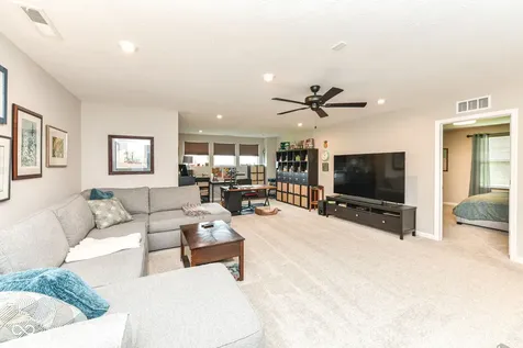 927 Tuxedo Drive Westfield IN 46074