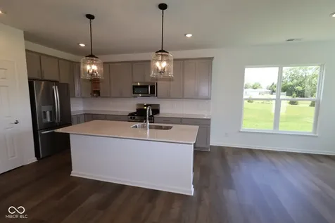 5540 Aspen Wood Lane Indianapolis IN 46239