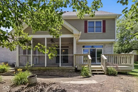 3572 The Courts Greenwood IN 46143