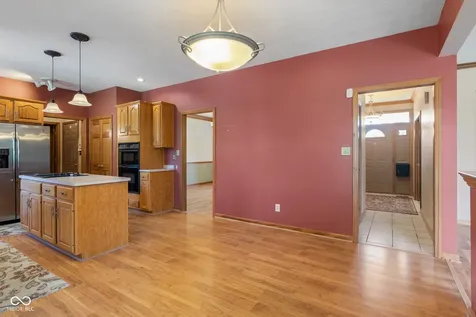 3572 The Courts Greenwood IN 46143