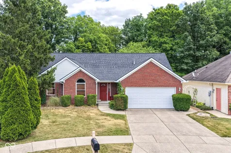 4257 W Summerhaven Drive New Palestine IN 46163