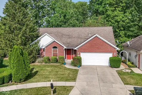 4257 W Summerhaven Drive New Palestine IN 46163