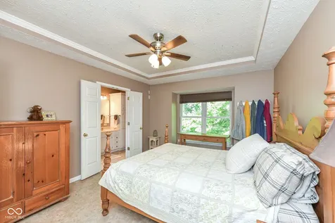 4257 W Summerhaven Drive New Palestine IN 46163