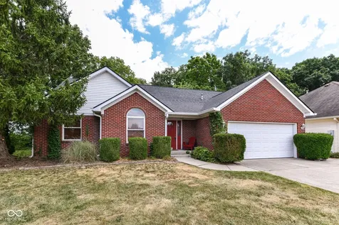 4257 W Summerhaven Drive New Palestine IN 46163